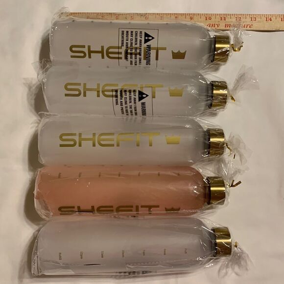 SHEFIT water bottle bundle of FIVE 32oz motivational with times on side.… - Picture 1 of 3